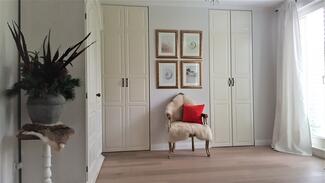 ANKLEIDE Moderne Ankleide | Kroellsinterior