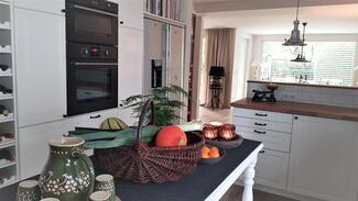 Landhaus Küche| Kroellsinterior